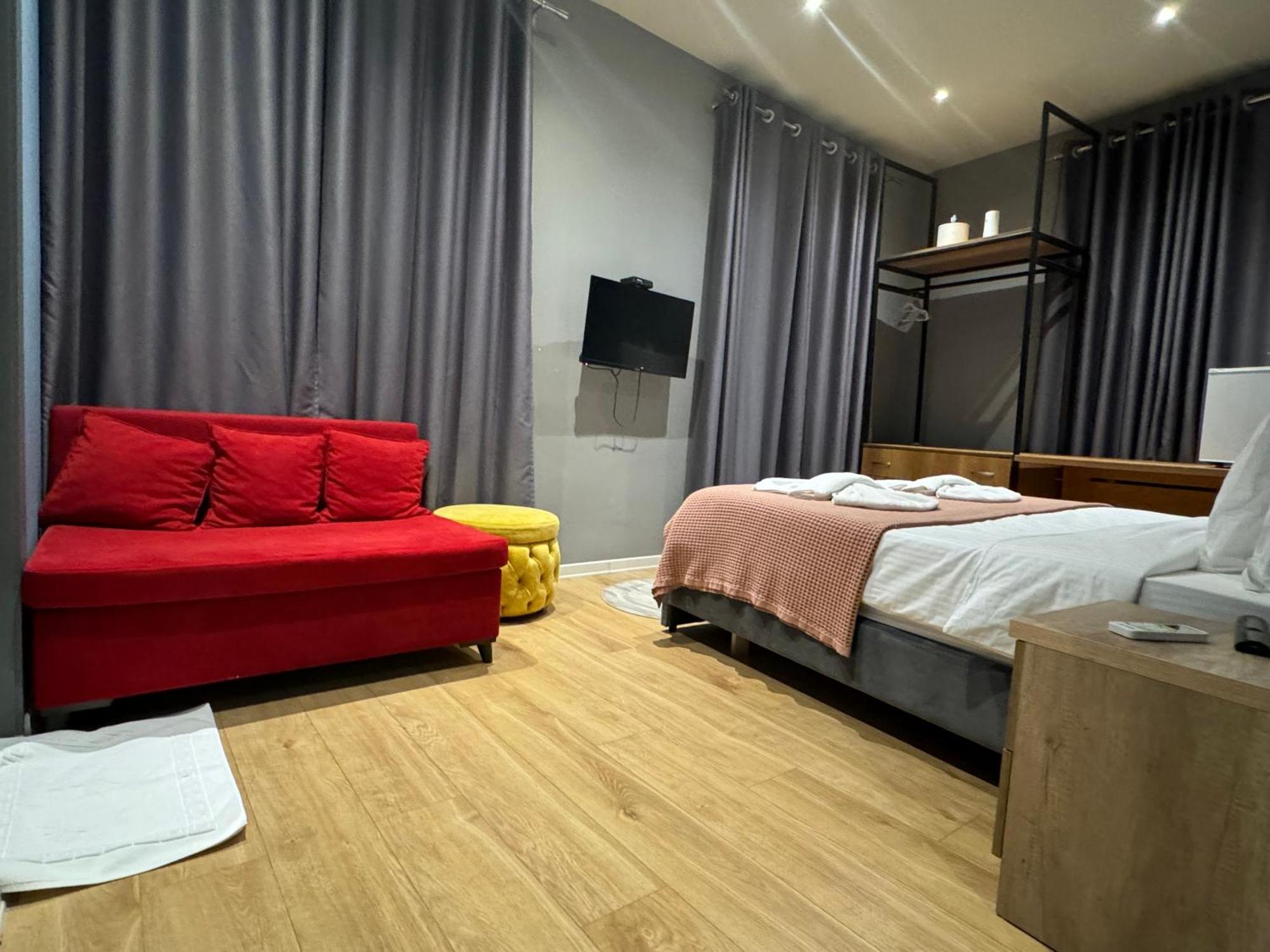 Hotel Tirona Tirana Eksteriør billede
